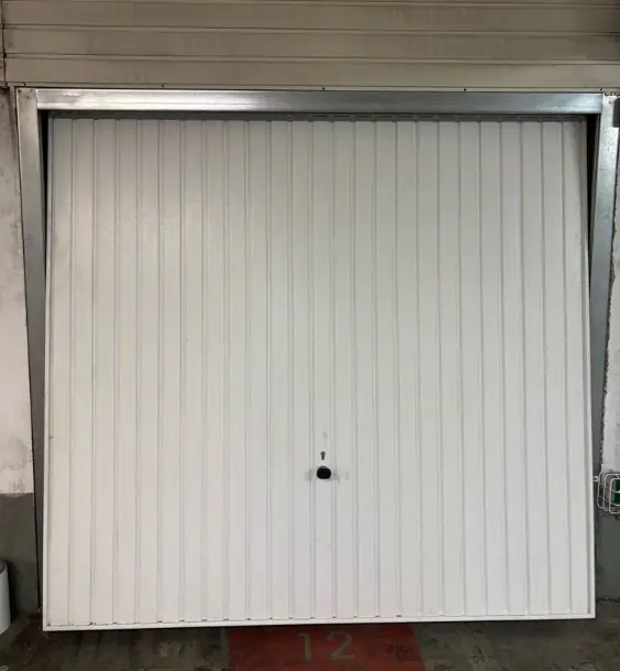 pose-porte-basculante-a-argenteuil